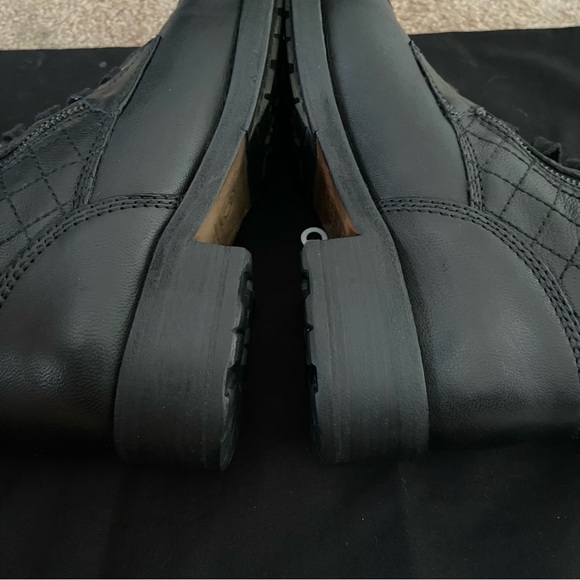 Chanel Black Leather Interlocking CC logo Combat Moto Boots Lace Up Size zip - Picture 10 of 16